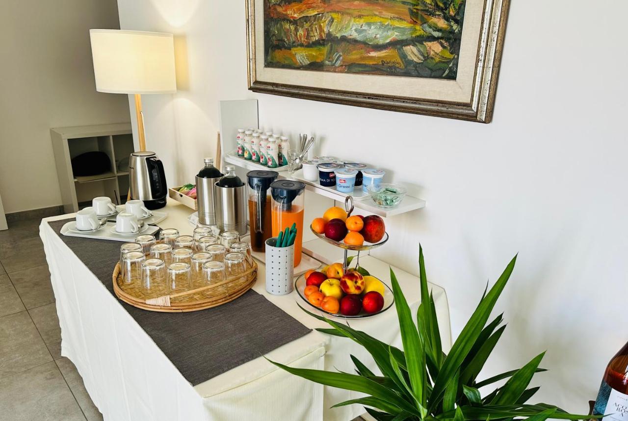 Invilla Bed&Breakfast - Quality Rooms Santa Maria di Castellabate Buitenkant foto