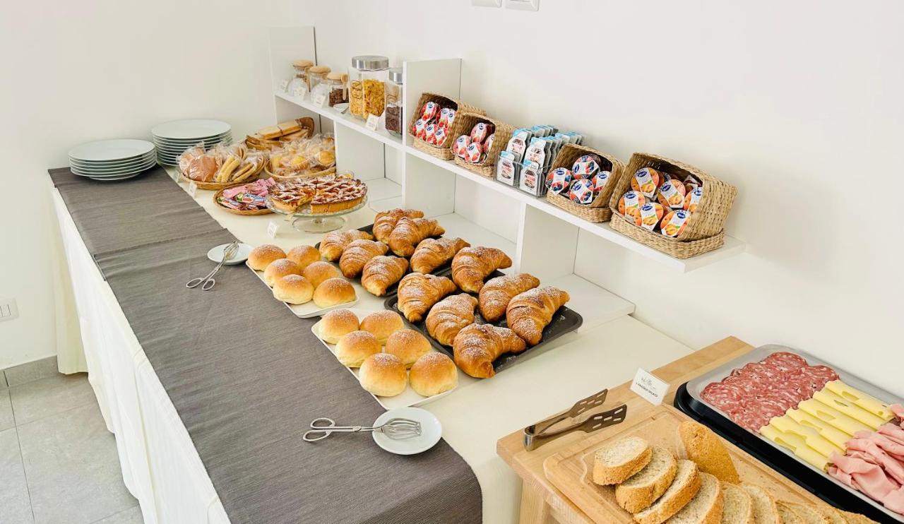 Invilla Bed&Breakfast - Quality Rooms Santa Maria di Castellabate Buitenkant foto