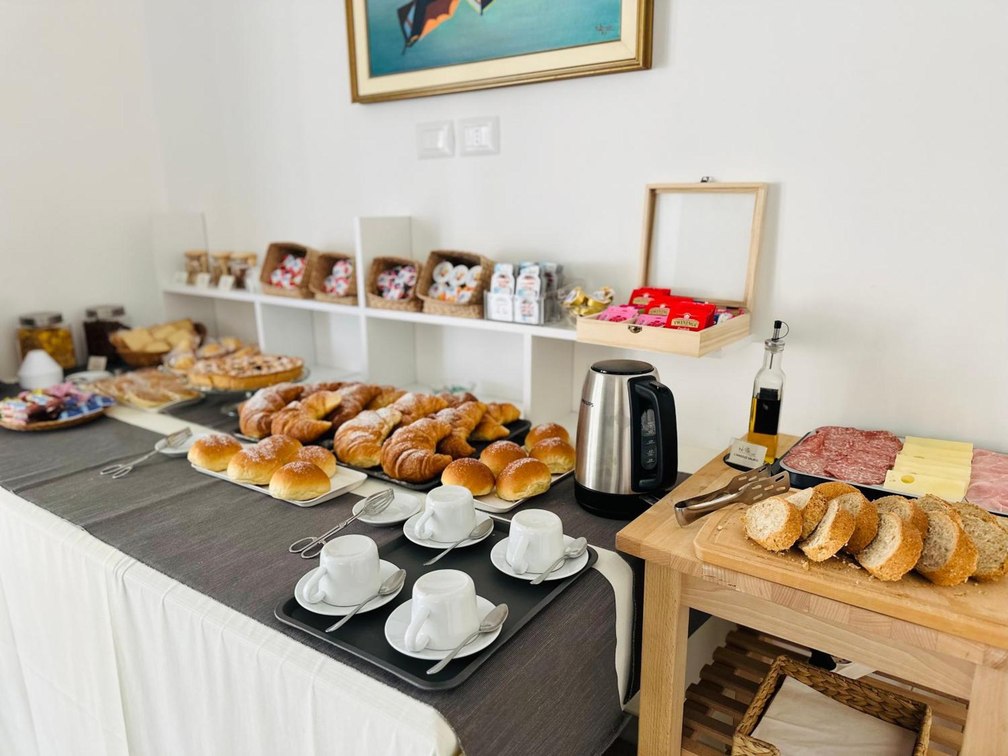 Invilla Bed&Breakfast - Quality Rooms Santa Maria di Castellabate Buitenkant foto