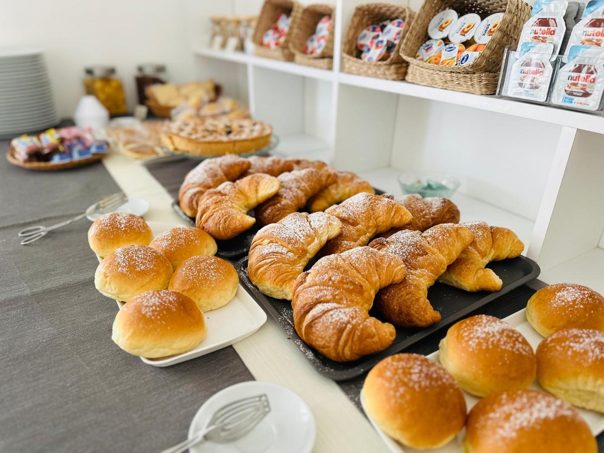 Invilla Bed&Breakfast - Quality Rooms Santa Maria di Castellabate Buitenkant foto