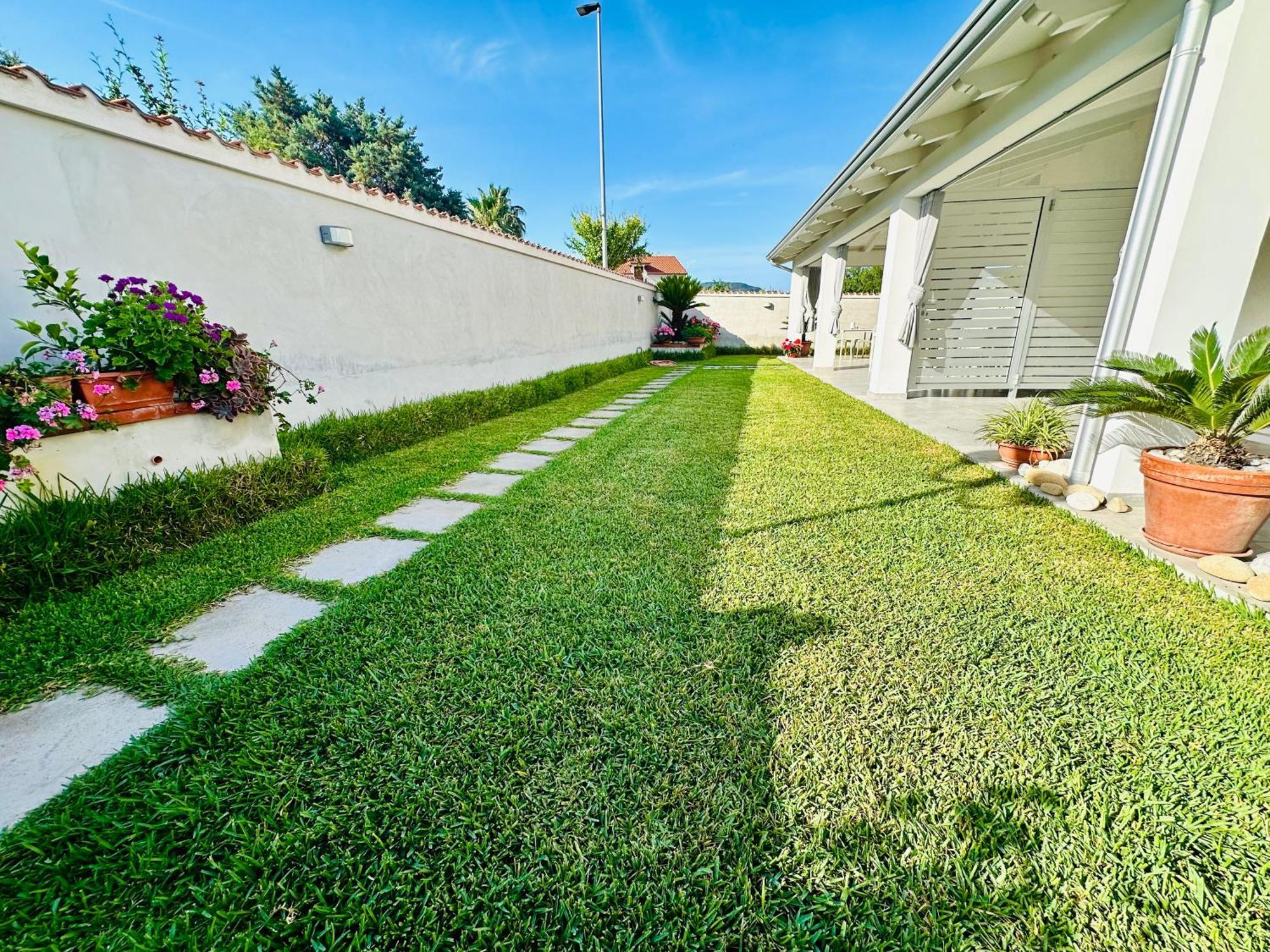 Invilla Bed&Breakfast - Quality Rooms Santa Maria di Castellabate Buitenkant foto